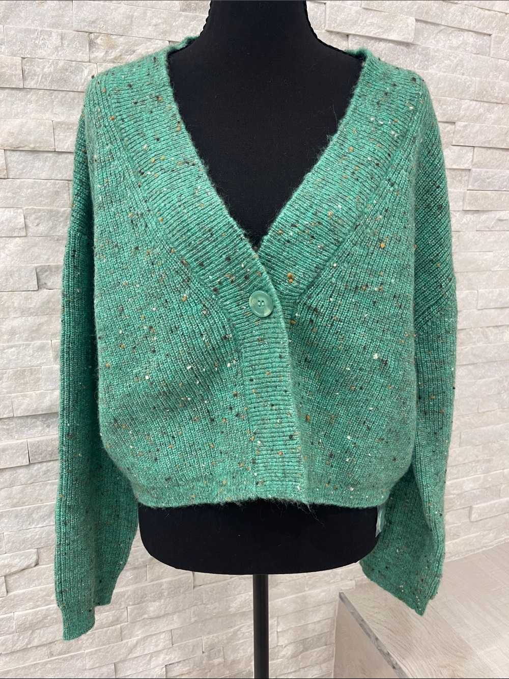 Cozy Green Speckled V-Neck Button Cardigan